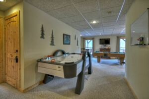 1885 Grassy Creek rd 18