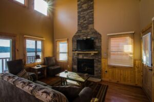Cabin 4 living room sm